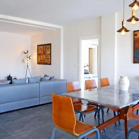 Villa Salt Villas Guemuesluek *
